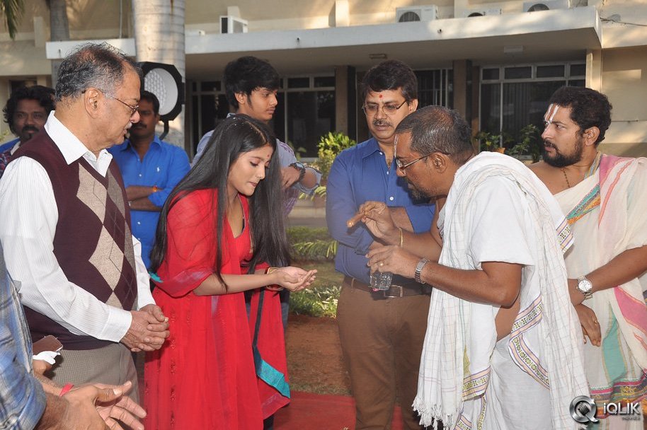 Andhra-Pori-Movie-Opening